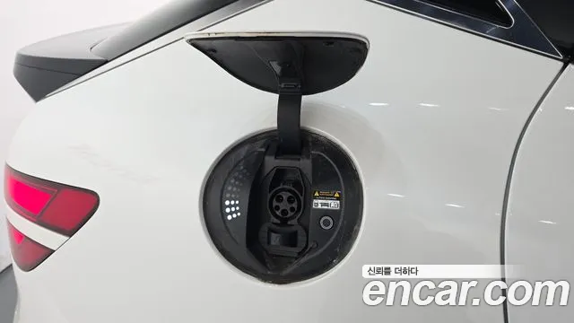 Genesis GV60 — Фото автомобиля 12