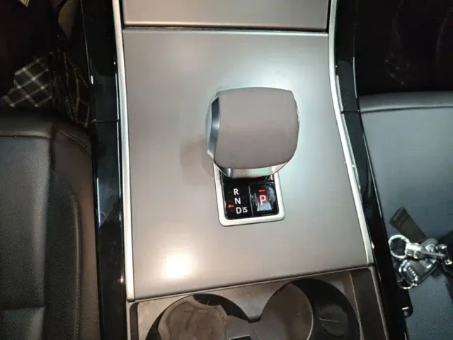 Land Rover Range Rover Velar — Фото автомобиля 13