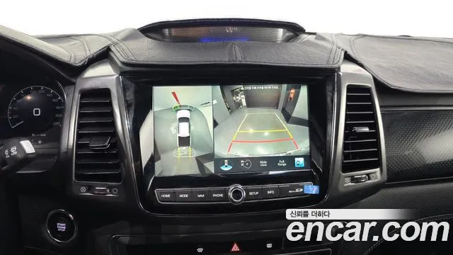 KG_Mobility_Ssangyong Rexton Новый Rexton Sport Khan Дизель 2.2 4WD — Фото автомобиля 15