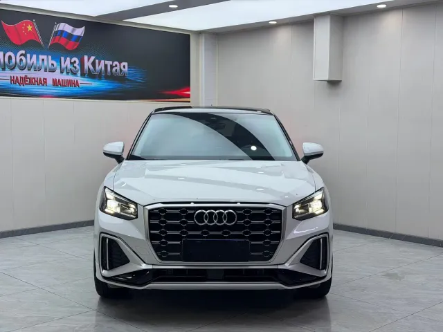 Audi Q2L — Фото автомобиля 2