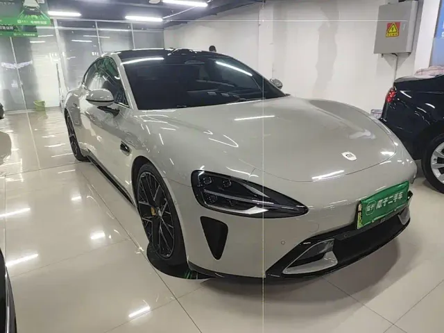 Xiaomi SU7 — Фото автомобиля 3