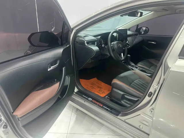 Toyota Corolla — Фото автомобиля 7