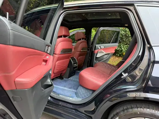 BMW X5 — Фото автомобиля 7