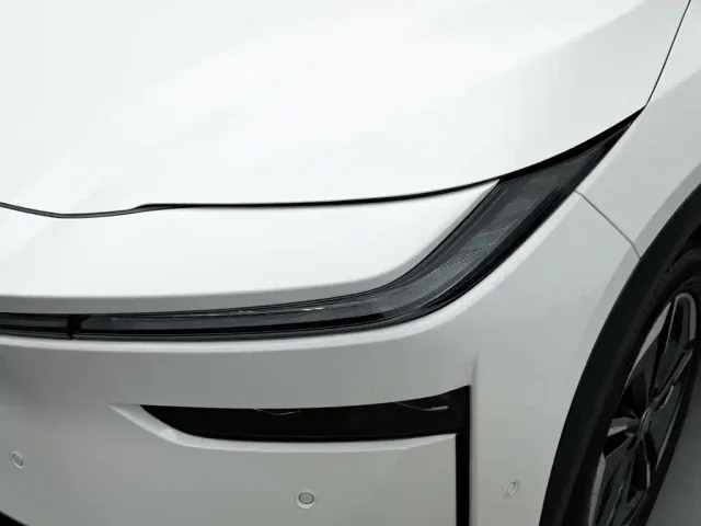 Toyota BoZhi 3X — Фото автомобиля 7
