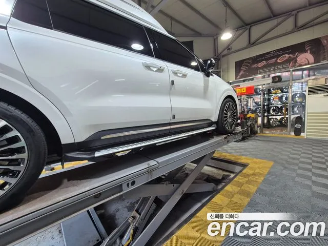 Kia Carnival Generation 4 — Фото автомобиля 16