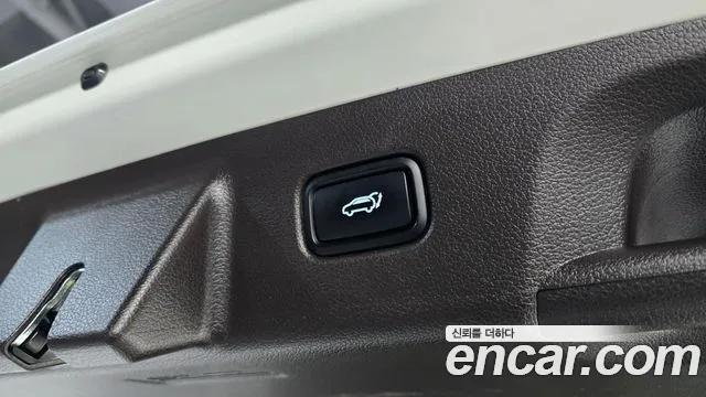 Hyundai Palisade Palisade Дизель 2.2 2WD — Фото автомобиля 18