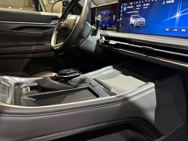 Ford Edge — Фото автомобиля 29