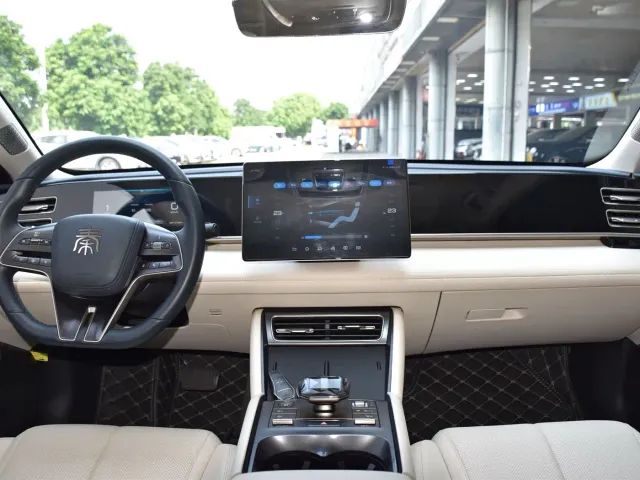 BYD Qin L 2024 DM-i 120KM Leading — Фото автомобиля 12