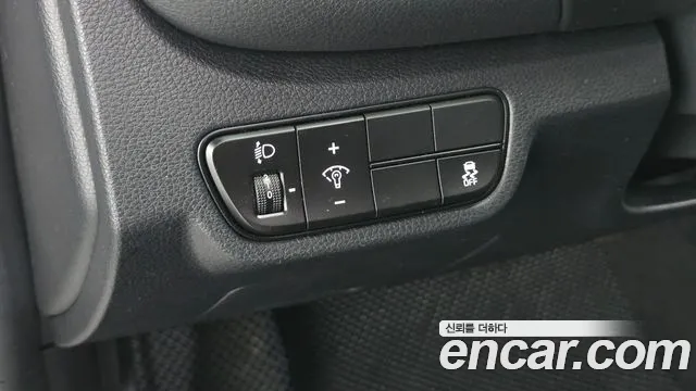 Kia Seltos New — Фото автомобиля 27