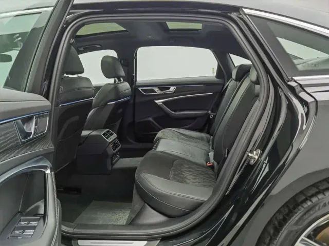Audi A6L — Фото автомобиля 15