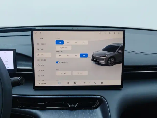 Geely Galaxy E5 — Фото автомобиля 13