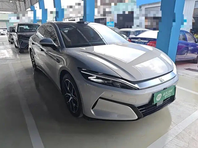 BYD Han L — Фото автомобиля 3