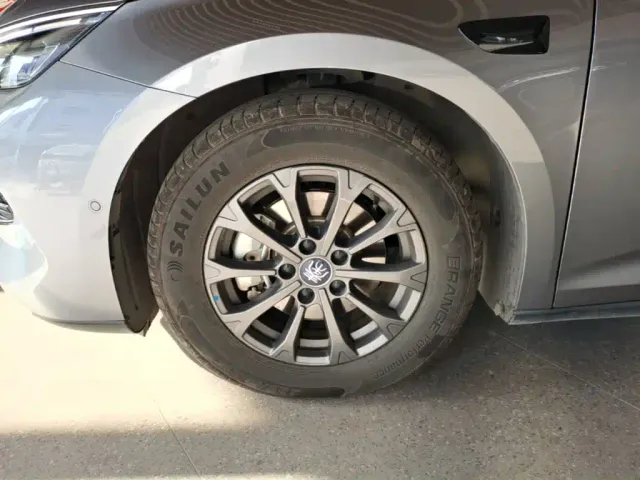 BYD Qin L — Фото автомобиля 22