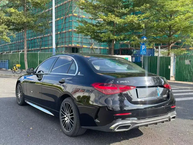 Mercedes-Benz C-Class — Фото автомобиля 3