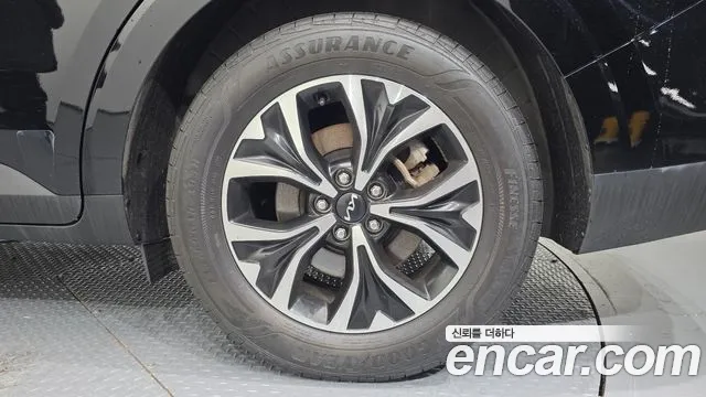 Kia Carnival 4th Gen — Фото автомобиля 6
