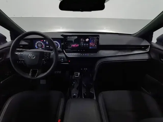 Toyota Camry — Фото автомобиля 5