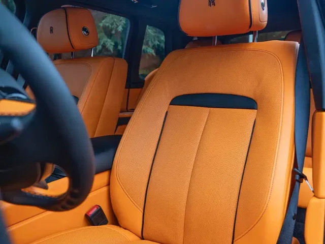 Rolls-Royce Cullinan — Фото автомобиля 10