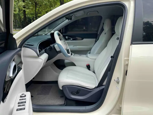 Geely Starry Wish — Фото автомобиля 8