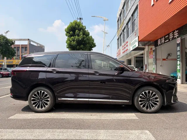 Wuling Victory — Фото автомобиля 4