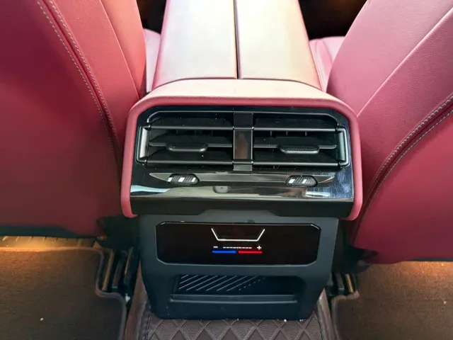 BMW 5 Series — Фото автомобиля 23