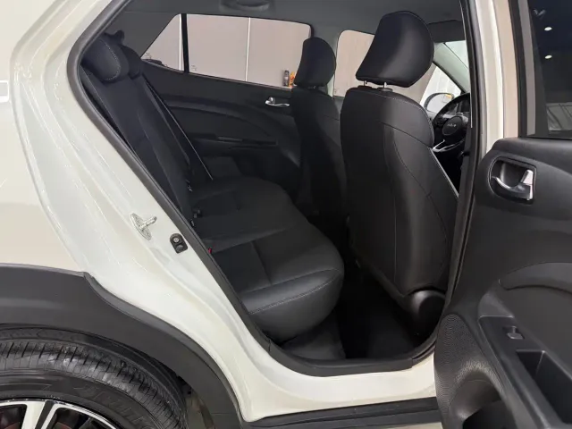 Kia KX1 — Фото автомобиля 12