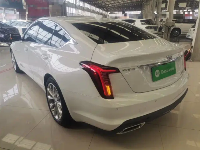 Cadillac CT5 — Фото автомобиля 4