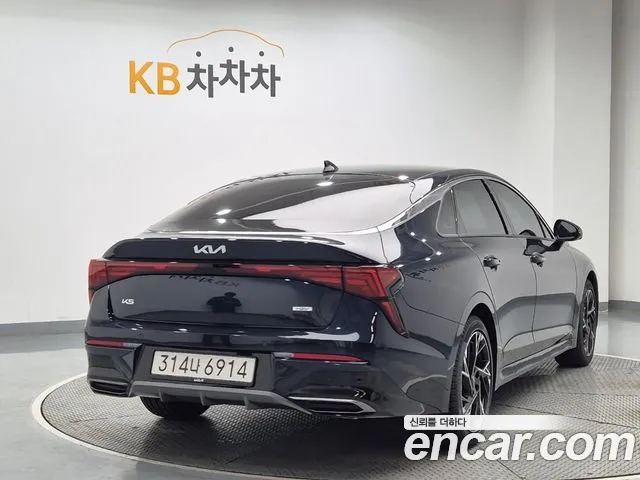 Kia K5 Generation 3 — Фото автомобиля 3