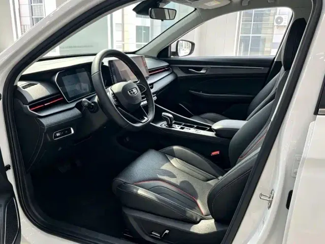 Geely Binrui — Фото автомобиля 5