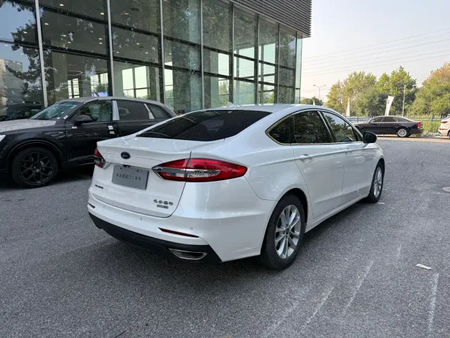 Ford Mondeo 2020 EcoBoost 180 Fashion — Фото автомобиля 18