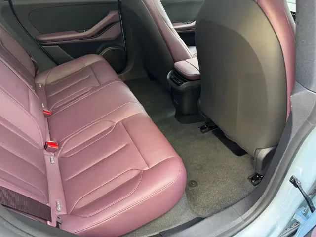 Nio ET5 Touring — Фото автомобиля 11