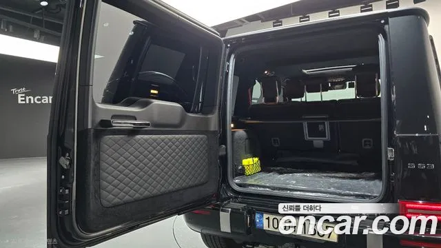 Mercedes-Benz G-Class — Фото автомобиля 20