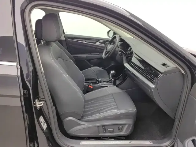 Volkswagen Passat — Фото автомобиля 23