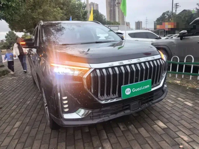 Jetour X90 Plus — Фото автомобиля 3