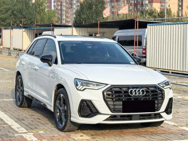 Audi Q3 — Фото автомобиля 3