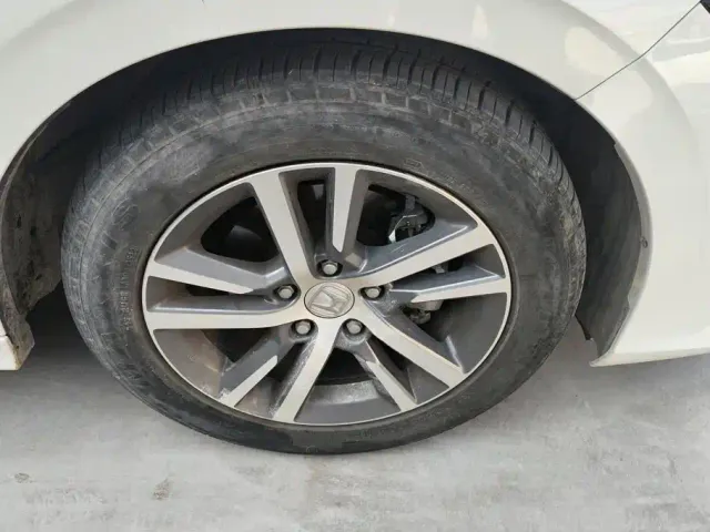 Honda Civic — Фото автомобиля 6