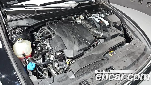 Hyundai Grandeur GN7 — Фото автомобиля 6