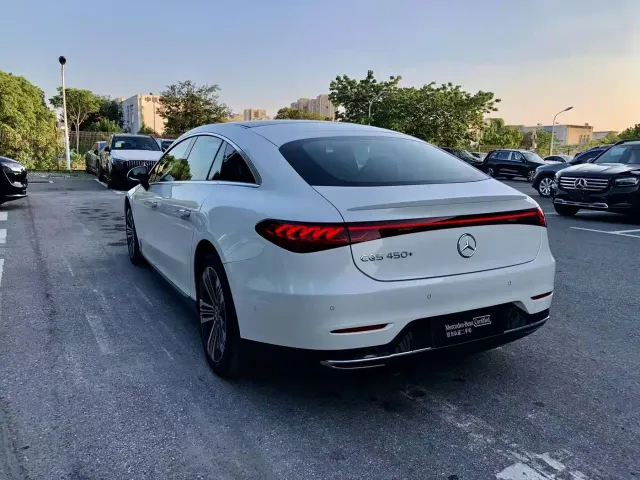 Mercedes-Benz EQS — Фото автомобиля 7