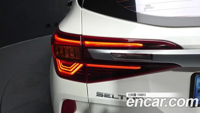 Kia Seltos Seltos Бензин 1.6 турбо 2WD — Фото автомобиля 23