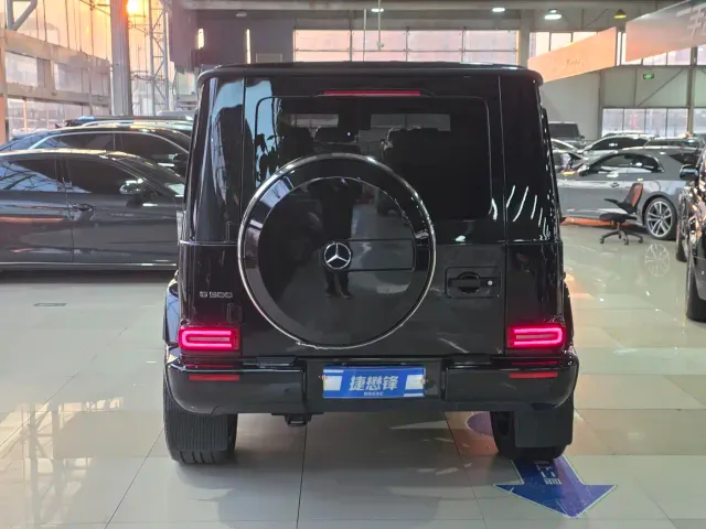 Mercedes-Benz G-Class — Фото автомобиля 6