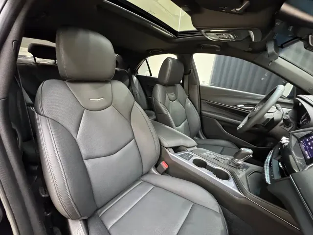 Cadillac CT4 — Фото автомобиля 20