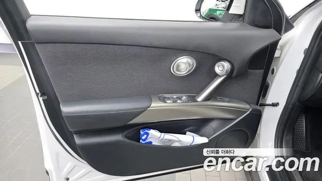 Genesis GV60 — Фото автомобиля 13