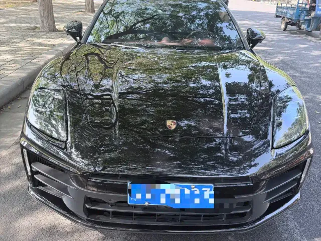 Фотография автомобиля — Porsche Panamera