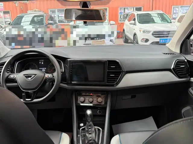 Jetta VS5 — Фото автомобиля 10