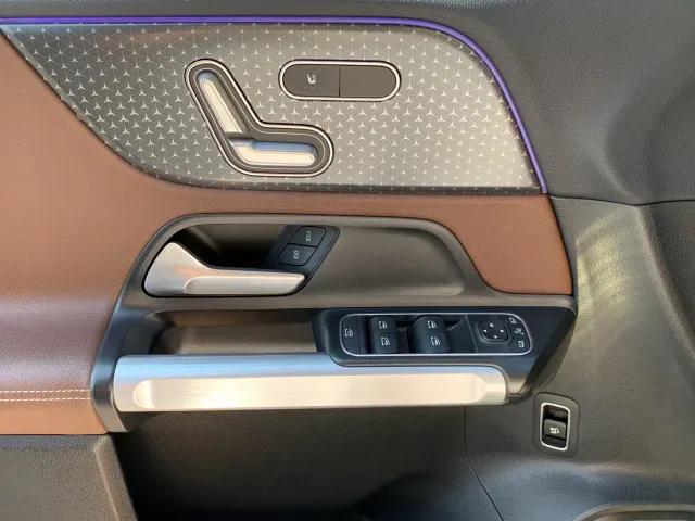 Mercedes-Benz GLB-Class — Фото автомобиля 23