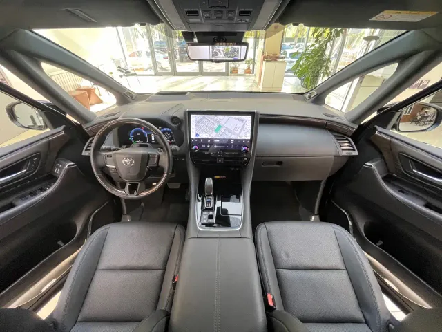 Toyota Alphard — Фото автомобиля 14