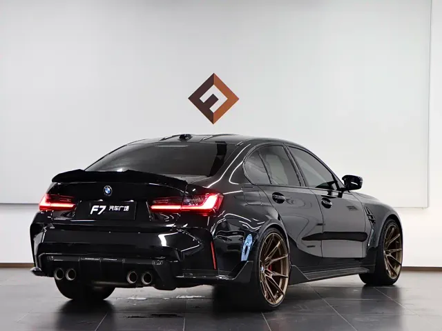 BMW M3 — Фото автомобиля 6