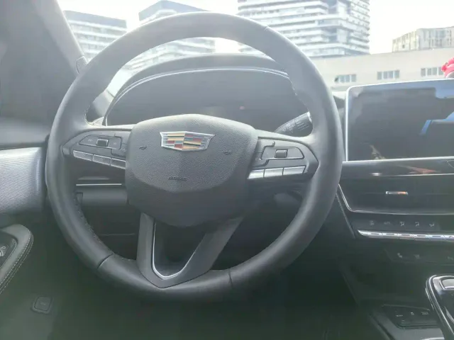 Cadillac CT5 — Фото автомобиля 8
