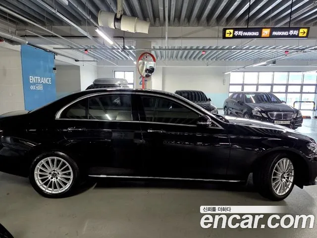 Mercedes-Benz E-Class W213 — Фото автомобиля 8
