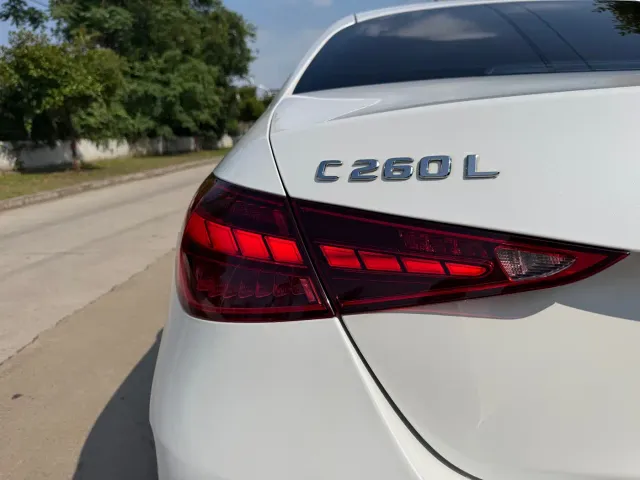 Mercedes-Benz C-Class — Фото автомобиля 17