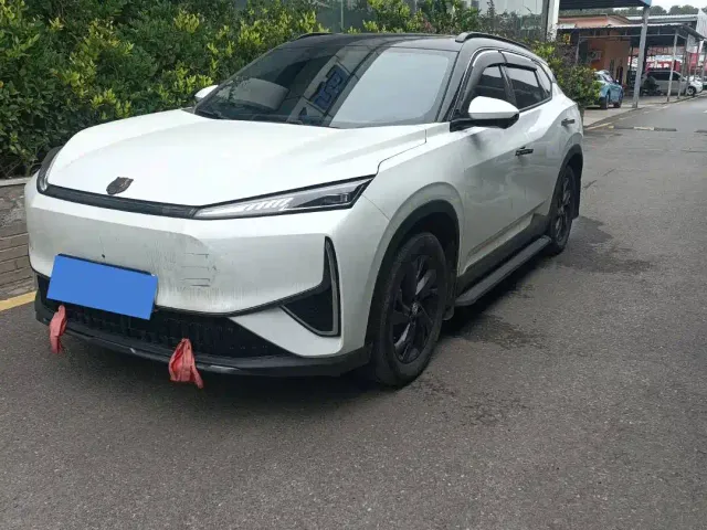 Фотография автомобиля — Dongfeng Fengshen L7